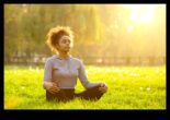 Viață conștientă Cum meditația zilnică vă poate îmbunătăți sănătatea fizică și mintală